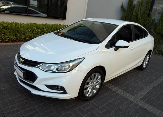 CHEVROLET CRUZE 1.4 TURBO LT 16V FLEX 4P AUTOMÁTICO CHEVROLET CRUZE 1.4 TURBO LT 16V FLEX 4P AUTOMÁTICO